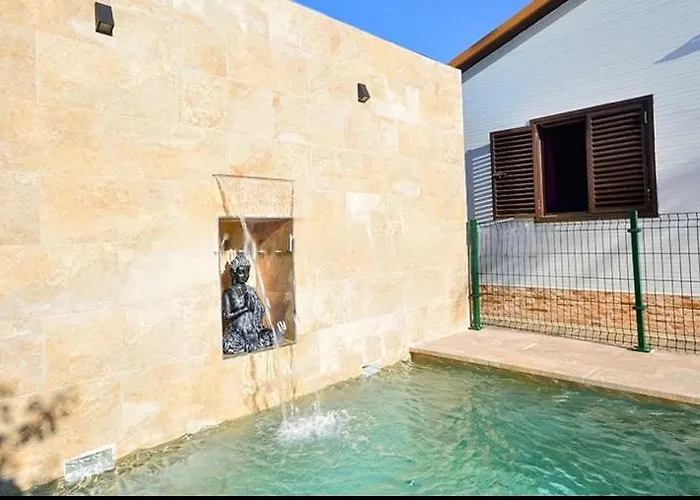 Con Encanto En Conil Solo Familias Y Parejas 別荘 *