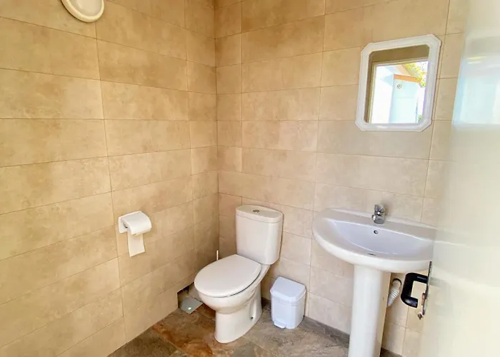 Con Encanto En Conil Solo Familias Y Parejas 別荘 *