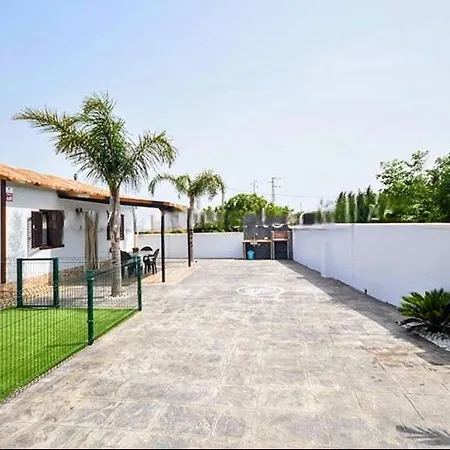 Con Encanto En Conil Solo Familias Y Parejas *